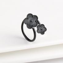 Classic Luxury Clover Metal Laser Stainless Steel Five Leaf Flower Open Ring Simple for Woman Girl New Fashion Party Jewelry sidabras