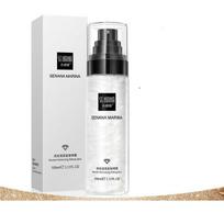 „Quicksand Setting“ purškiklis „Oil Control“ drėkinamasis ilgalaikis makiažą nustatantis purškiklis „Quicksand Setting“ drėkinamasis kremas 100ml balta