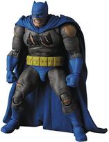 MAFEX 119 BATMANAS Tamsusis riteris Apie 160 mm aukščio veiksmo figūrėlė Ne. (TDKR Triumfuojantis) Iš anksto nudažytas
