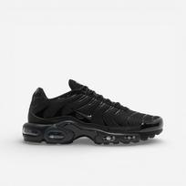 Nike Air Max Plus Triple Black 44 juoda