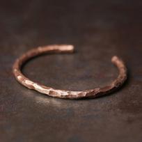 Rankų darbo kalinėtos varinės apyrankės Senovinio stiliaus Vikingų Steampunk papuošalai vyrams ir moterims Rustiška apyrankė Antrankis 15-18cm resizable