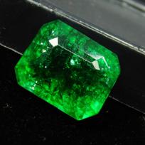 SERTIFIKUOTAS Smaragdo formos 9 karatų natūralus smaragdo žalias Kolumbijos laisvas brangakmenis 13.7 mm approx žalia