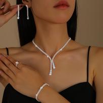 2026 Four-piece Set of Simple Collarbone Chain Exquisite Claw Chain Round Zircon Crystal Earrings Necklace Bracelet Ring 45CM