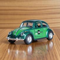 1:36 Retro Žalias Mielas Vabalas Lydinio Modelinis Automobiliukas, Atitraukimo Mechanizmas, Durys Gali Būti Atidaromos, Vaikiška Dovana/Berniuko Žaislas/Modelinio Automobiliuko Dekoracija/Kalėdinė Dovana