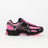 Nike Zoom Vomero 5 Pink Spell/ Black-Mtlc Platinum-Pink Foam - Dydis 38.5 (FJ2028-601 Laisvalaikio batai)
