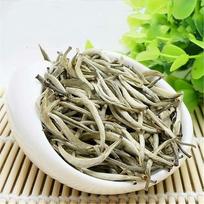 通用 100 g Kinijos Fuding sidabro adatos baltosios arbatos Bai Hao Yin Zhen arbata Sveikatos arbata