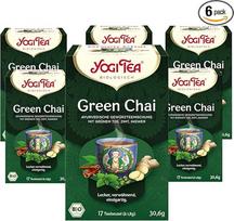 "Yogi Tea Green Chai", ajurvedinė ekologiška prieskonių arbata, cinamono, mėtų, žaliosios arbatos, imbiero, kardamono ir gvazdikėlių mišinys, 6 x 17 maišelių (iš viso 102 arbatos maišeliai)