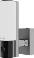 EZVIZ 4 MP WLAN prožektoriaus kamera EL3, lauko stebėjimo kamera, dvipusis garsas, aktyvioji apsauga, dirbtinio intelekto aptikimas, spalvotas naktinis matymas, 2,4/5 GHz dviejų juostų "WiFi", IP65 apsauga nuo vandens, suderinama su