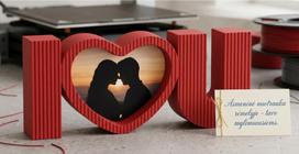 „I love you" dekoracija su širdimi