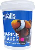 "Vitalis Marine" dribsnių maistas tvenkiniams ir akvariumams, dribsnių pašaras, sveikas ir lengvai virškinamas maistas visoms žuvims, sūrus ir gėlas vanduo (40 g)