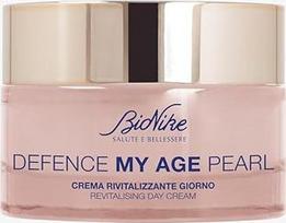 "Bionike Defence My Age Pearl" veido kremas su hialurono rūgštimi, neutralizuoja pirmąsias raukšles ir amžiaus požymius, skaistina ir drėkina odą, lygina ir atgaivina veidą, 50 ml