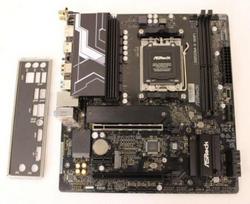 SALE OUT. ASRock USED, REFURBISHED, WITHOUT ANTENA. ACCESSORIES, ONLY BACKPANEL INCLUDED B850M-X WIFISO | 2000001415856