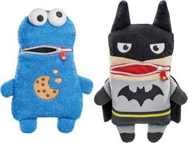 Schmidt Spiele arti,Schmidt 42548 Worry Eater, Cookie Monster iš Sezamo gatvės, pliušinė figūrėlė, 30 cm, normalus & 42550 Worry Eater, Batman, DC super herojus, 30 cm, normalus