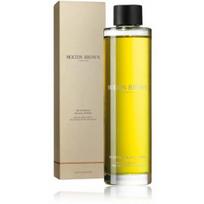 Molton Brown Re-Charge Black Pepper namų kvapas - 150 ml. papildymas