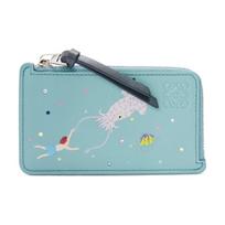 Loewe X Suna Fujita Bendradarbiavimas Kalmarų rašto Kristalų dekoras Napa veršienos piniginė Moteriška piniginė Vandens mėlyna C643Z40X77-4412 Gift Set(Basic Set+Box+Shopping Bag)