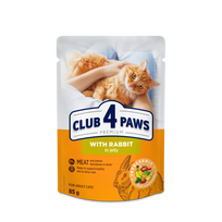 CLUB 4 PAWS Premium Visavertis konservuotas ėdalas suaugusioms katėms su triušiena drebučiuose, 85 g