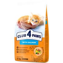CLUB 4 PAWS Premium Visavertis pašaras kačiukams su lašiša, 5 kg