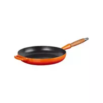 LE CREUSET Cast iron pan with wooden handle, 28cm diameter, orange