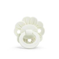 Elodie Details silikoninis čiulptukas Binky Bloom - Vanilla White