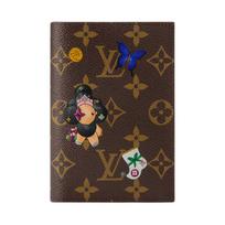 Louis Vuitton Korėja riboto leidimo monograma padengto audinio paso dėklas Moteriški aksesuarai Ruda Rožinė M26627 Gift Set(Basic Set+Box+Shopping Bag)