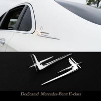 2 vnt. Automobilio stiliaus emblemos lipdukas Sidabrinis Merc+edes-Be+nz ABS Prailginta versija šoninė Kairė Dešinė pusė Ženklelis Kėbulo logotipas ženkliukas white