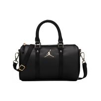 Jordan Metalinis Airman Logotipas Oda Poliesteris Boston krepšys Unisex Rankinės Juoda DR5595-010 Black