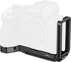 SmallRig 6034 L-Shaped Mount Plate with AirTag Slot for Sony Alpha 7 V / 7R V / 7 IV