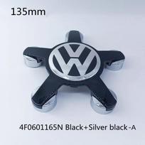 VOLKSWAGEN VW 4 vnt. Volkswagen Golf Polo 135 mm 4F0601165N 5 kaiščiai Automobilio ratlankio centrinis dangtelis Ratlankio stebulės dangtelis Stabdžių disko dangtelis Logotipo ženklelis Emb 135mm cap 4pcs