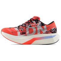 New Balance FuelCell SuperComp Elite v4 TCS Londono maratonas 2025 Vyriški sportbačiai Raudoni Urgent-Red Balti MRCELLM4 40