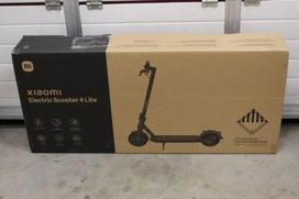 SALE OUT. Xiaomi Electric Scooter 4 Lite EU | Xiaomi Electric Scooter 4 Lite EU | 300 W | 25 km/h | 8.5 " | 3 month(s) | Black | USED AS DEMO, WITHOUT ORIGINAL PACKAGING BHR7109EUSO | 2000001377055