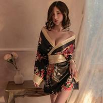 Japoniškas kimono seksualus Cosplay apranga Moteriškas Tradicinis Chalatas Yukata Kostiumai Pižama Minkštas Šilkas Diržas apatinio trikotažo rinkinys Juoda Raudona One Size juoda