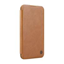 Nillkin Qin Prop odinis dėklas iPhone 16 (rudas)