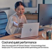 HP EliteBook 8 G1i AI 14 - Ultra 5-228V, 32GB, 512GB SSD, 14 WUXGA 300-nit AG, 5MP IR cam, WWAN-ready, Smartcard, FPR, Nordic backlit keyboard, Glacier Silver, 62Wh, Win 11 Pro, 3 years