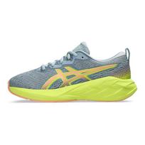 Asics Novablast 4 GS Šalta pilka Ryški saulės akmens spalva Vaikams sportbačiai 1014A317-020 36