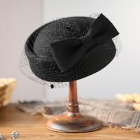 Australijos skrybėlė nuotaka Elegantiška vilna marlė Bow Airline Stiuardesė Balta Moteriška Fedora Kepuraitė Oficiali Moteriška Skrybėlė Karališkojo Style Dome Chapeu juoda