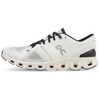 On Running Cloud X 3 Balti Juodi Moteriški Sportbačiai 60.98697 41