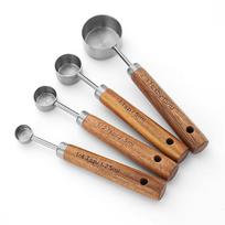4/8 vnt Auksinis matavimo puodelių rinkinys ir matavimo šaukštas auksinis su aromatine medžio rankena Visas matavimo puodelių ir šaukštų rinkinys Silvery Spoon 4PCS