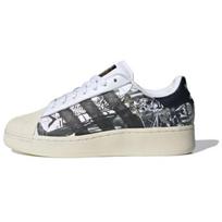 Žvaigždžių karai x Nanzuka x adidas Superstar XLG R2-D2 ir C-3PO Unisex sportbačiai Balti Debesų balti Pagrindinės juodos spalvos IF9249 35⅔