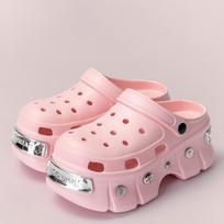Stipriapadžiai, didinantys aukštį, perforuoti batai moterims, vasariniai, neslystantys, punk stiliaus, su kniedėmis ant pirštų galiukų, paplūdimio sandalai 38-39EU/CN39-40 rožinė