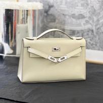 Gao Ding Pusiau vaško siūlas Pusiau rankomis siūtas Pirmos kartos Swift Viršutinis sluoksnis Karvės odos Rankinė Vienos peties Crossbody Grandinėlė 22 x 15 x 7cm with chain