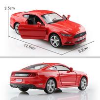 Ford Mustang GT 2015 Superautomobilio Simuliacija Lydiniai ir Žaislinės Transporto Priemonės Atitraukiamas ir Atidaromos Durys RMZ city 1:36 lydinio kolekcinis modelinis automobilis