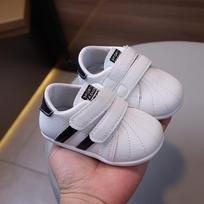 Unisex vaikiški batai: Balti, Minkšti neslystantys padai, Puikiai tinka pavasariui ir rudeniui, Amžius 1-2 One set (5 pairs)