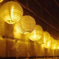 Dekorativi LED lauko lempučių girlianda - auksine, 4.5m