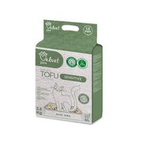 VELVET PAW TOFU jautrių kačių kraikas, su alijošiaus esencija 1,5 mm granulė, 2,6 kg / 6 l, VELVET PAW TOFU jautrių kačių kraikas su alijošiaus esencija pagamintas iš 100 % natūralios žirnių ląstelienos, be jokių sintetinių priedų ir dažiklių. Jis greitai sugeria drėgmę, neutralizuoja nemalonius kvapus ir yra ypač švelnus jautrioms jūsų katės pė