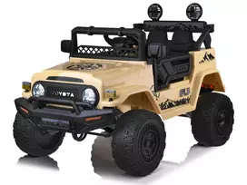 Battery-powered electric car Toyota FJ Cruiser for children PA0301 BE