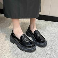 Lakinės odos Oksfordo batai moterims Siurbliai Madingi moteriški batai Kvadratiniai Vidutiniai kulnai Platforminiai Batai Moteriški Loafers Didelio dydžio 35 juoda