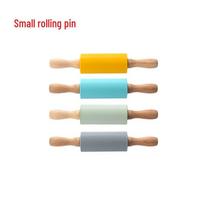 Mini nelimpantis silikoninis kočėlas vaikams – idealus tešlai ir koldūnų odelėms kočioti 23CM Small mėlyna