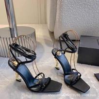 [Vietoje] Metalinės raidės dirželių kryžiumi aukštakulniai atvirais pirštais sandalai YS seksualūs stiletto kulniuku atvira galine dalimi prancūziški aukštakulniai moteriški batai 34
