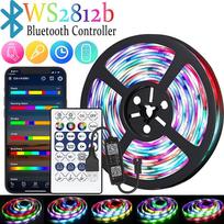 USB 5V WS2812B LED juosta valdoma per Bluetooth programėlę RGBIC WS2812B išmani RGB lemputė Kalėdų vakarėliui miegamojo virtuvės dekoravimo lempa 1M