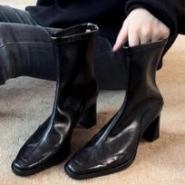 2025 Autumn/Winter Women’s French Retro High Heel Ankle Boots - Chunky Heel, Square Toe, Stretch Fit 35